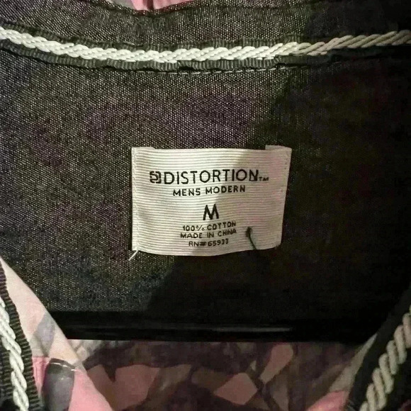 Distortion Men’s Modern button up - Picture 2 of 4